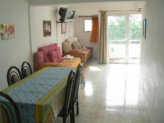 Departamentos Santa Monica Apartment Puerto Madryn Bilik gambar